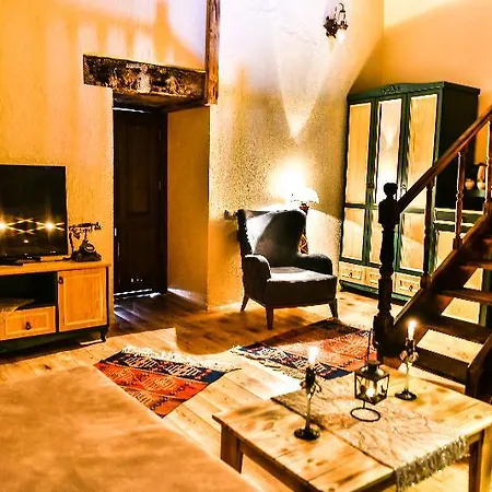 Akhan Kervansaray Restaurant Hotel 4*